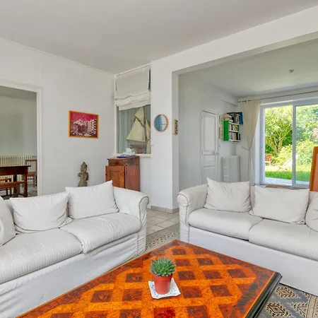 Holiday home Maison Albizia *